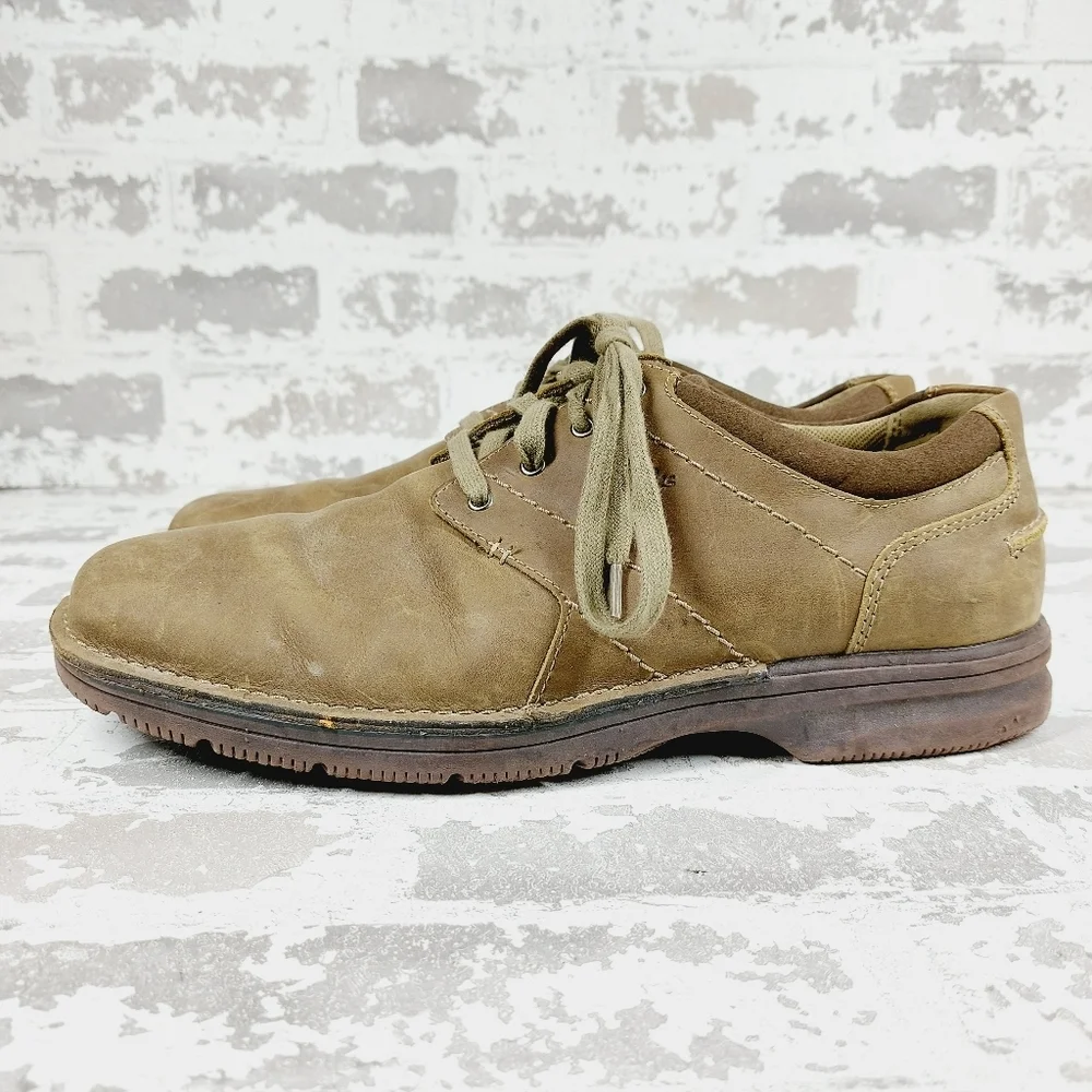 Clarks Collection Brown Tan Leather Lace Up Round Toe Oxfords V533